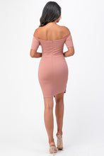 Load image into Gallery viewer, off the shoulder front twist bodycon dress