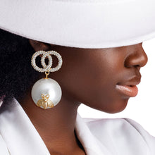 Load image into Gallery viewer, Eternal Elegance Bee Drop Jumbo Pearl Earrings