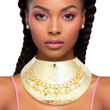 Load image into Gallery viewer, Armor Choker Collar Pearl Rigid Gold Metal Set