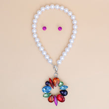 Load image into Gallery viewer, Toggle Pearl Multicolor Crystal Pendant Necklace