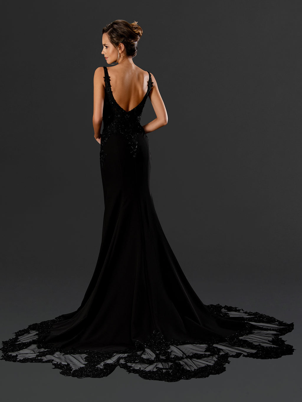 Enchanted Elegance Gown - 21073