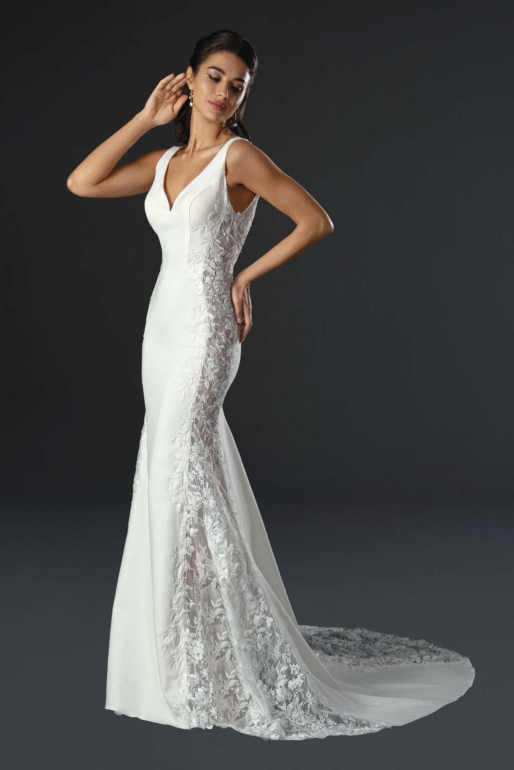 Ethereal Blossom Gown – 22556