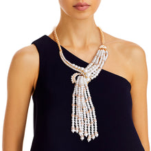Load image into Gallery viewer, Asymmetric Cream Pearl Gold Necklace
