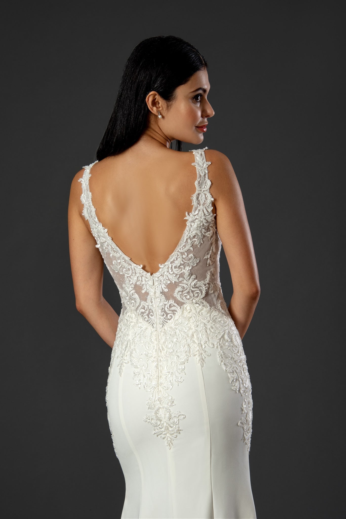 Enchanted Elegance Gown - 21073