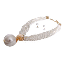 Load image into Gallery viewer, Cream Pearl 6 Strand Pendant Set
