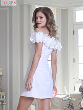 Load image into Gallery viewer, Bloom Off-Shoulder - 3679

