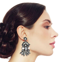 Load image into Gallery viewer, Embroidered Pearl Black Stone Earrings
