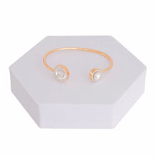 Load image into Gallery viewer, Gold Round Crystal Bangle
