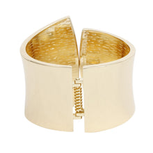 Load image into Gallery viewer, Cuff Gold Metal Pointed Geometric Hinge Bracelet

