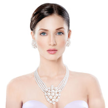 Load image into Gallery viewer, White 4 Line Cluster Pearl Necklace
