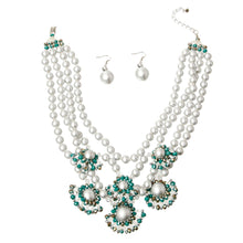 Load image into Gallery viewer, Pearl and Bead Necklace Set
