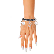 Load image into Gallery viewer, Black Silver Chain Pearl Bracelet
