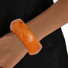 Load image into Gallery viewer, Bangle Orange Marbled Chunky Retro Resin Bracelet
