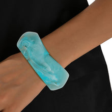 Load image into Gallery viewer, Bangle Turquoise Marbled Chunky Retro Bracelet
