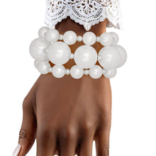 Load image into Gallery viewer, Pearl White Silver Contrast Stretch Bracelet Set
