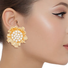Load image into Gallery viewer, Clip On Gold Sculpted Floral Cream Pearl Earrings
