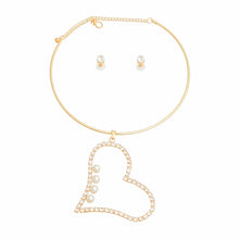 Load image into Gallery viewer, Gold Pearl Rhinestone Heart Choker Set
