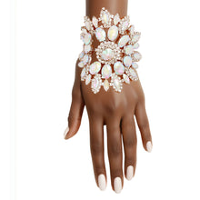 Load image into Gallery viewer, Radiant Aurora Pearl Bracelet
