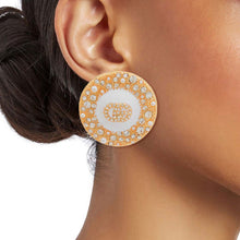 Load image into Gallery viewer, Gold and White Pearl GG Rhinestone Dome Studs
